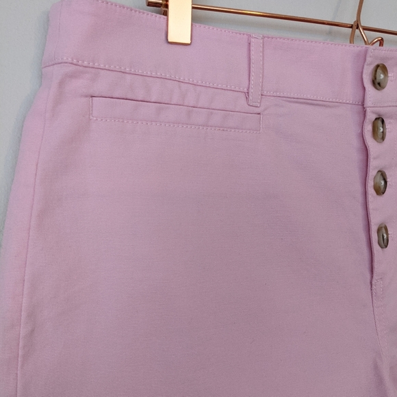 LOFT Button Front Shorts - Picture 4 of 8